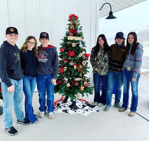 Christmas Tree with students